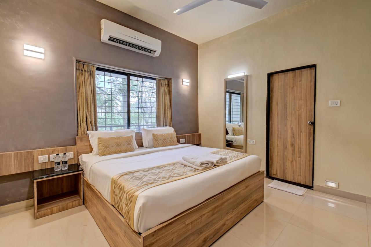 Doves-Kohinoor Exotica Hotel Lonavala Eksteriør billede